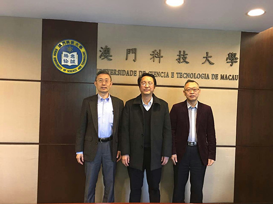 上海大学智慧城市研究院负责人万旺根教授来访